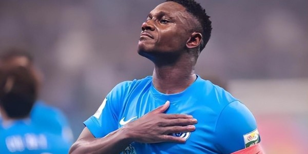 500彩票网官方-罗竞加盟大连英博！未来他能否顶替离队的刘祝润挑大梁，值得关注