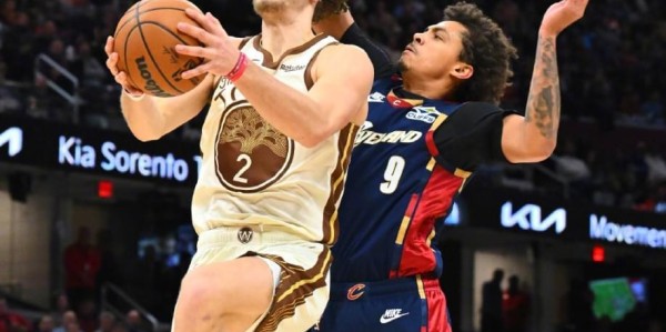 500万网彩票-勇士99-94骑士！重要的不是爆冷赢球，而是科尔在赛后的一番表态