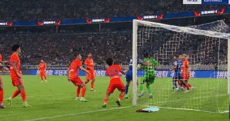 1757685421189045671.gif IMG_8656.gif